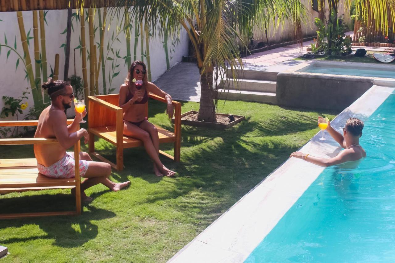 Shanti Surf Camp El Paredón Buena Vista المظهر الخارجي الصورة