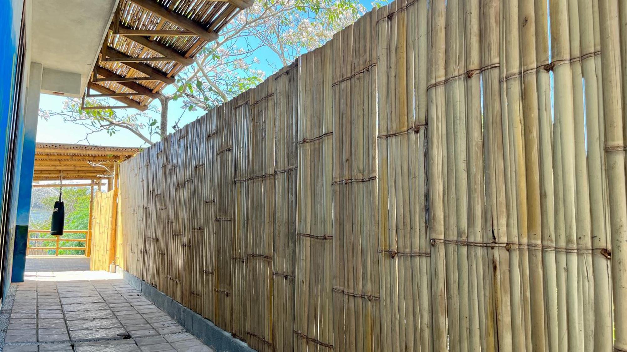 Shanti Surf Camp El Paredón Buena Vista المظهر الخارجي الصورة