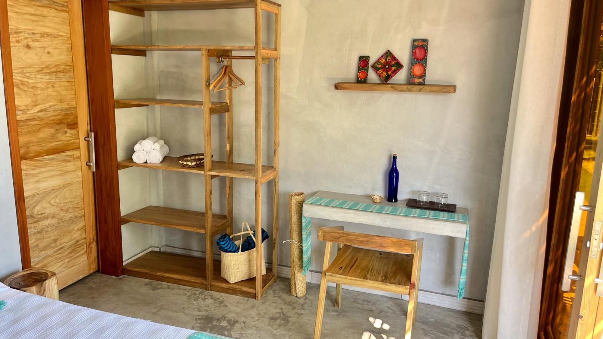 Shanti Surf Camp El Paredón Buena Vista المظهر الخارجي الصورة